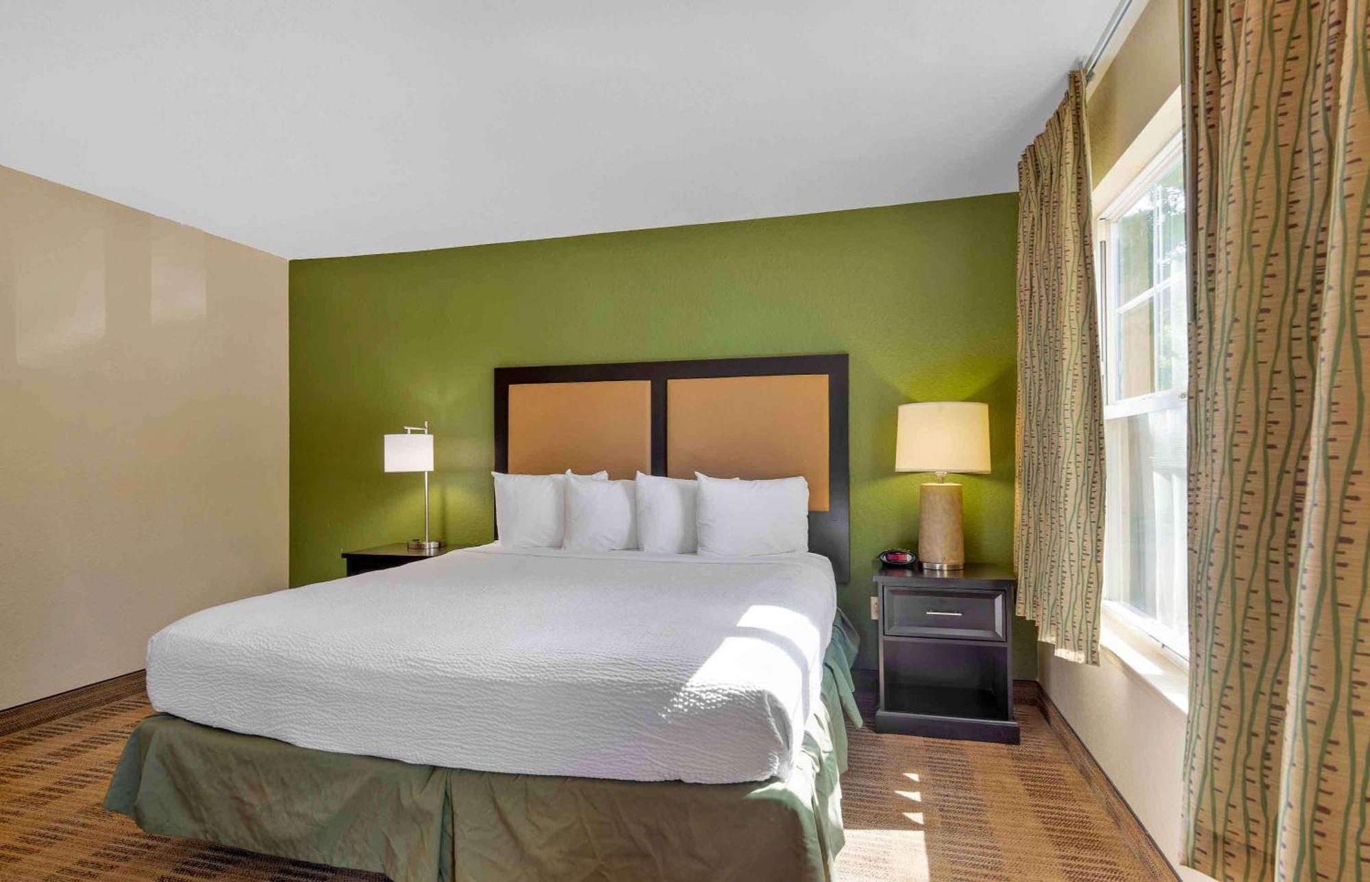 Extended Stay America Select Suites - Orlando - Maitland - Summit Tower Blvd Altamonte Springs Dış mekan fotoğraf