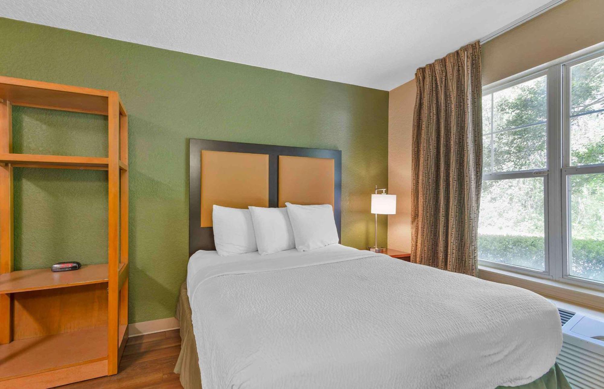 Extended Stay America Select Suites - Orlando - Maitland - Summit Tower Blvd Altamonte Springs Dış mekan fotoğraf