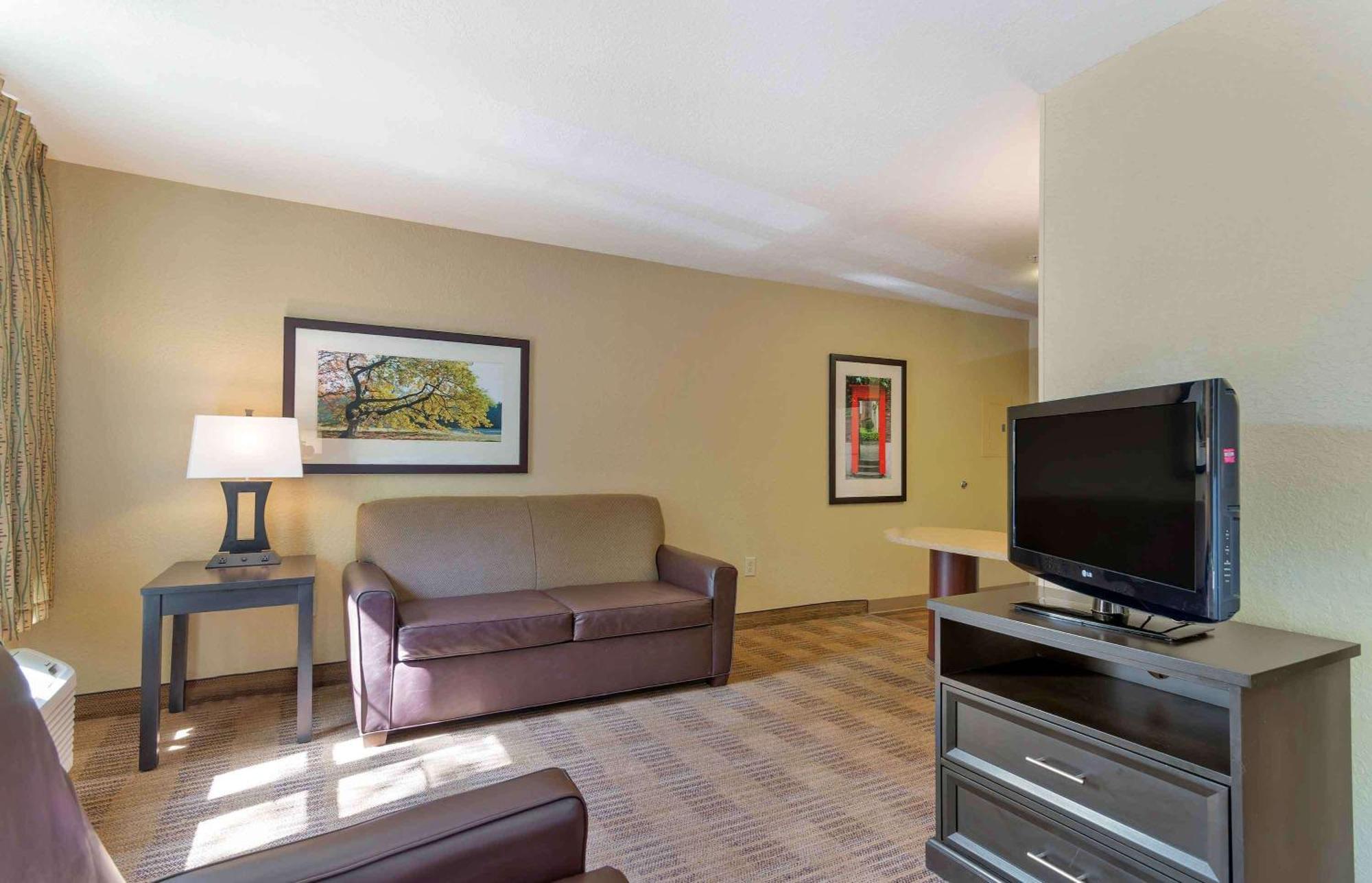 Extended Stay America Select Suites - Orlando - Maitland - Summit Tower Blvd Altamonte Springs Dış mekan fotoğraf